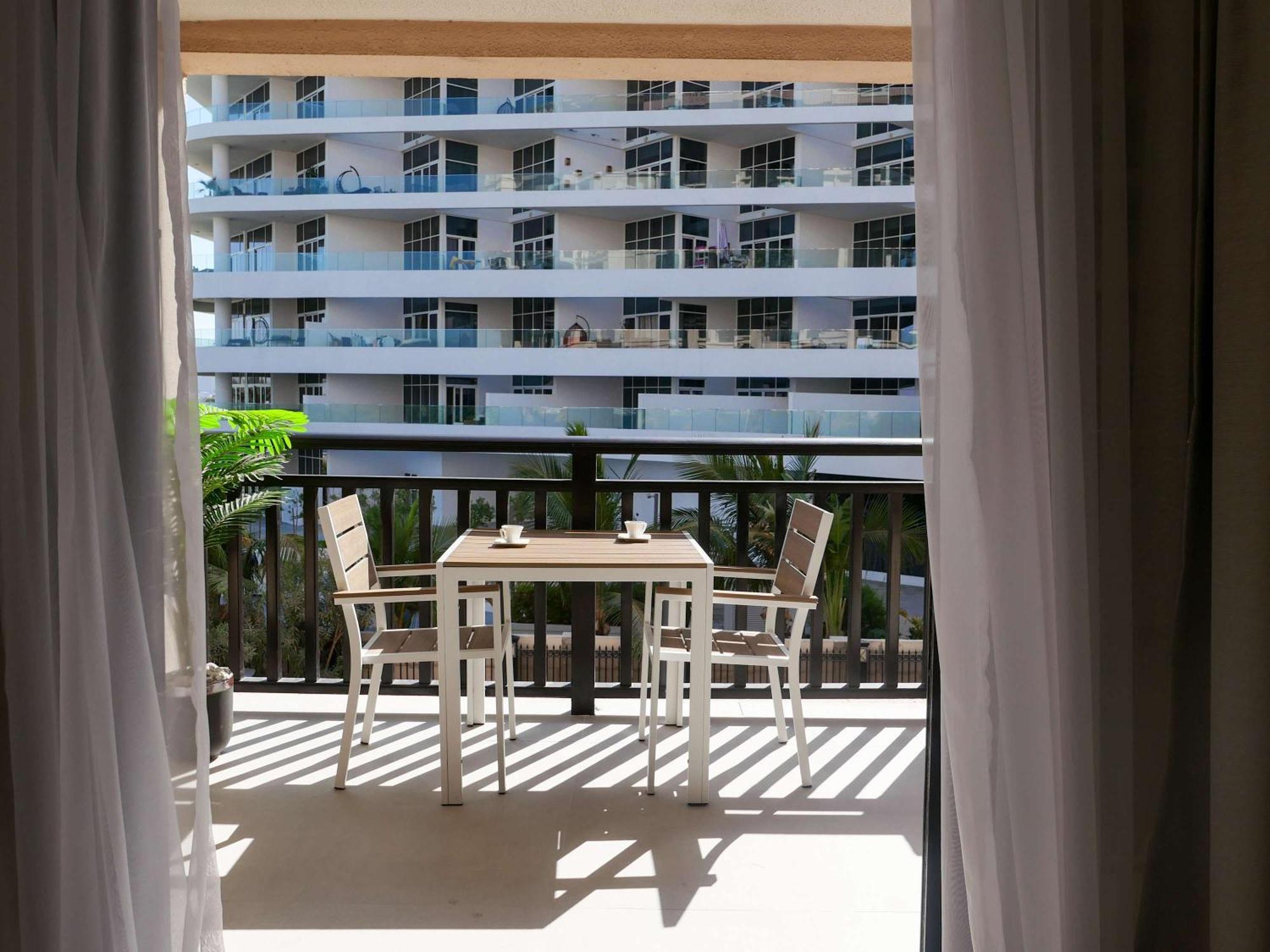 Lovely 1 Bedroom Apartment At 5 Star Resort Dubai Exterior foto